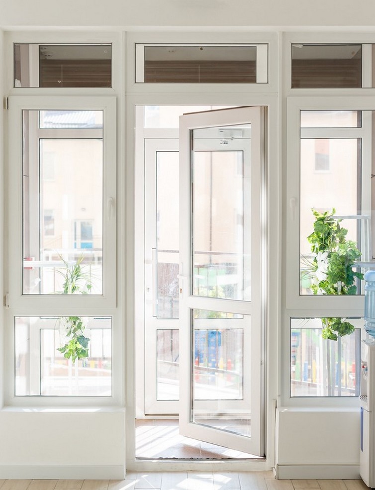 Carpinteria-may-banner-latera4