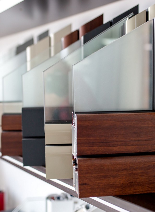 Carpinteria-may-banner-lateral2